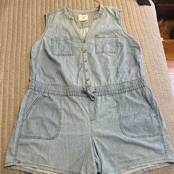 Soft Denim Sleeveless Romper - Picture 1 of 2